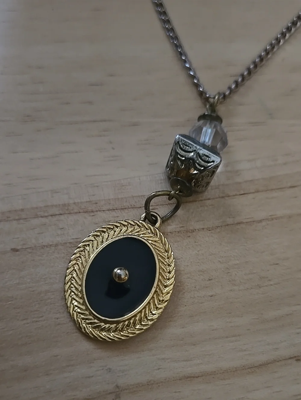 Elegant Gold-Tone With Silver Black Oval Pendant Necklace Monet Pendant Mix